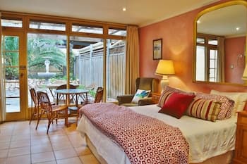 Adelaide Heritage Cottages & Apartments