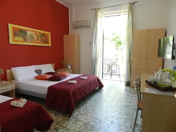 Actinia Accomodation