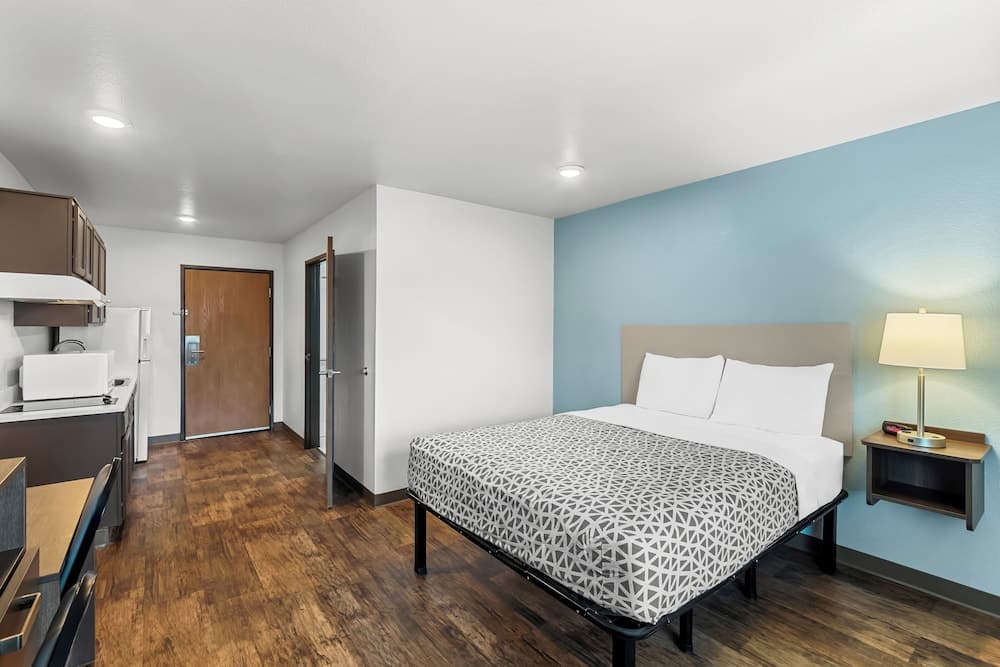 WoodSpring Suites Austin North I-35