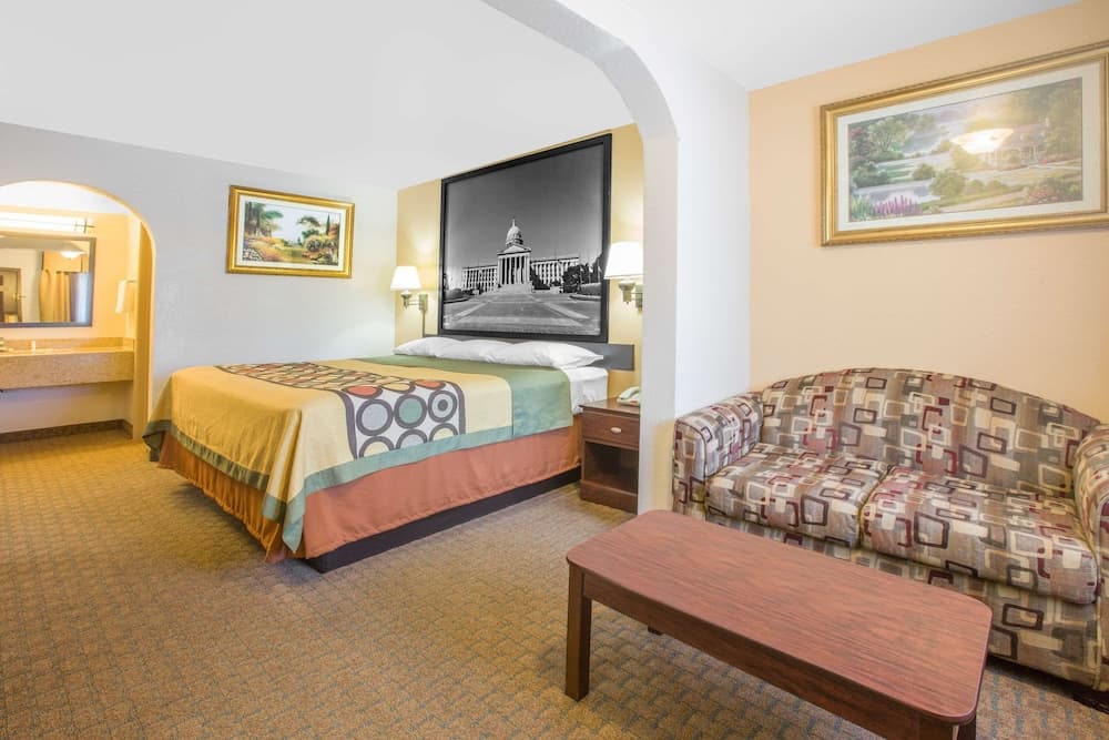 Super 8 by Wyndham Idabel