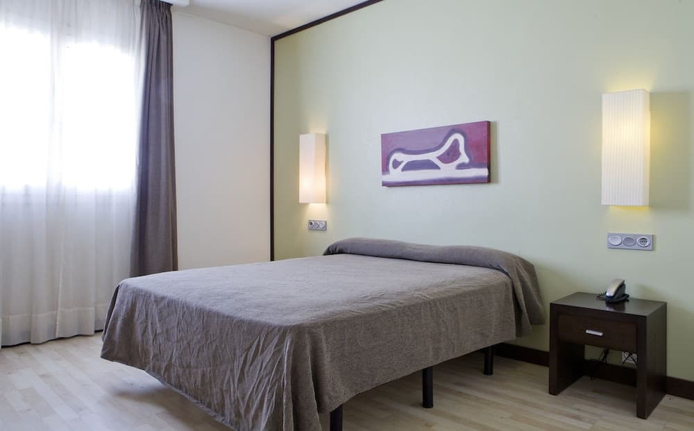 HOTEL PUERTA DE OCAÑA