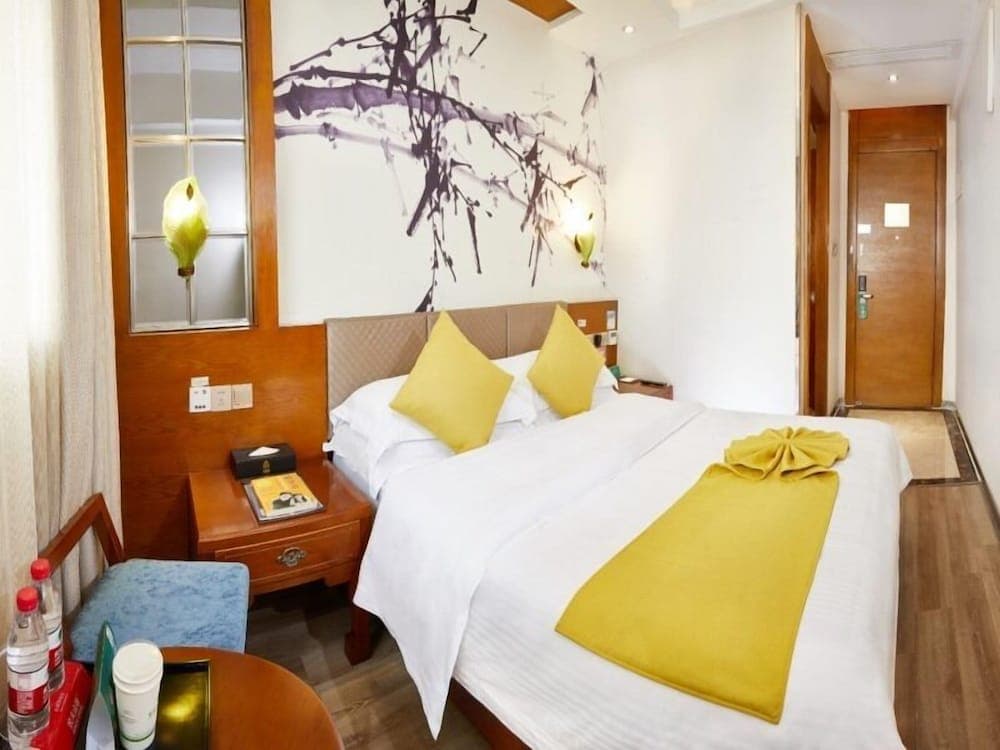 Greentree Inn Shenzhen Futian