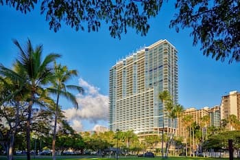 Ka Laʻi Waikiki Beach, LXR Hotels & Resorts