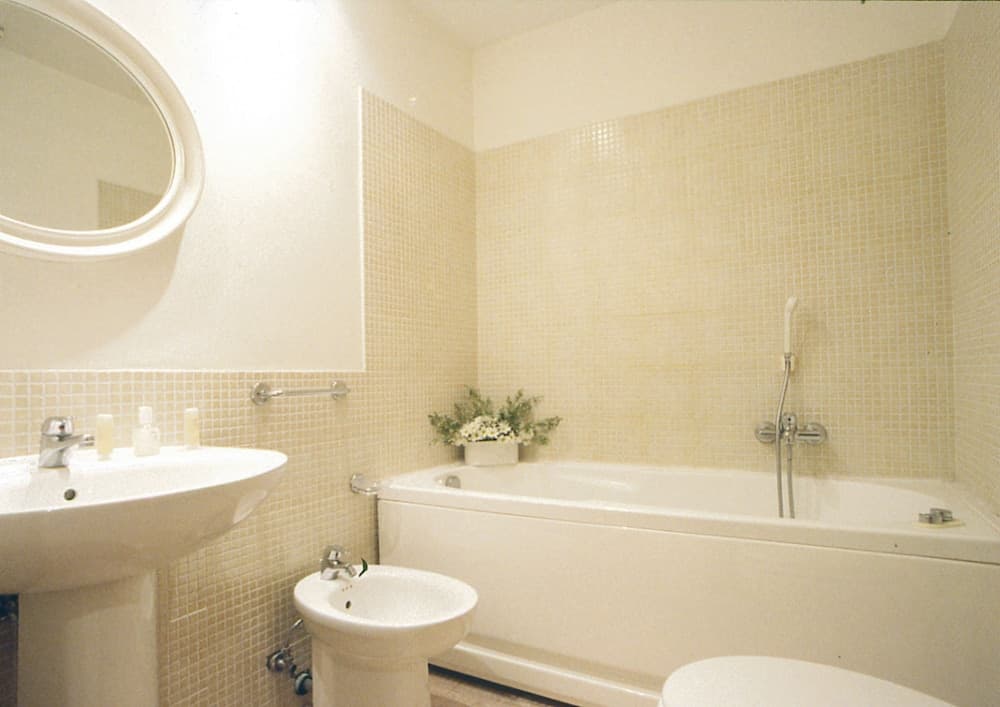 Orange Garden Bed & Breakfast