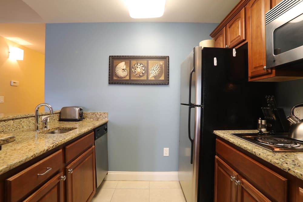 Carillon Beach Resort Inn