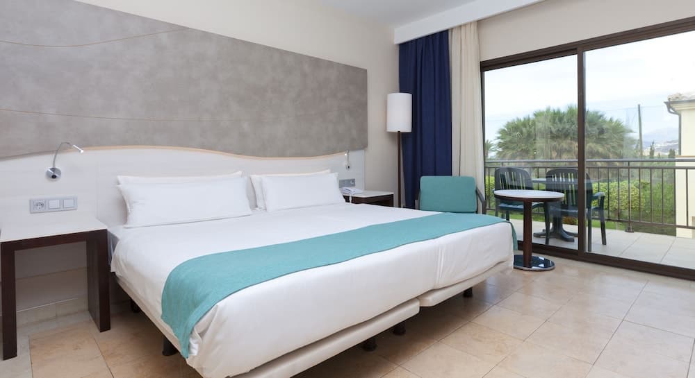 Impressive Playa Granada Golf