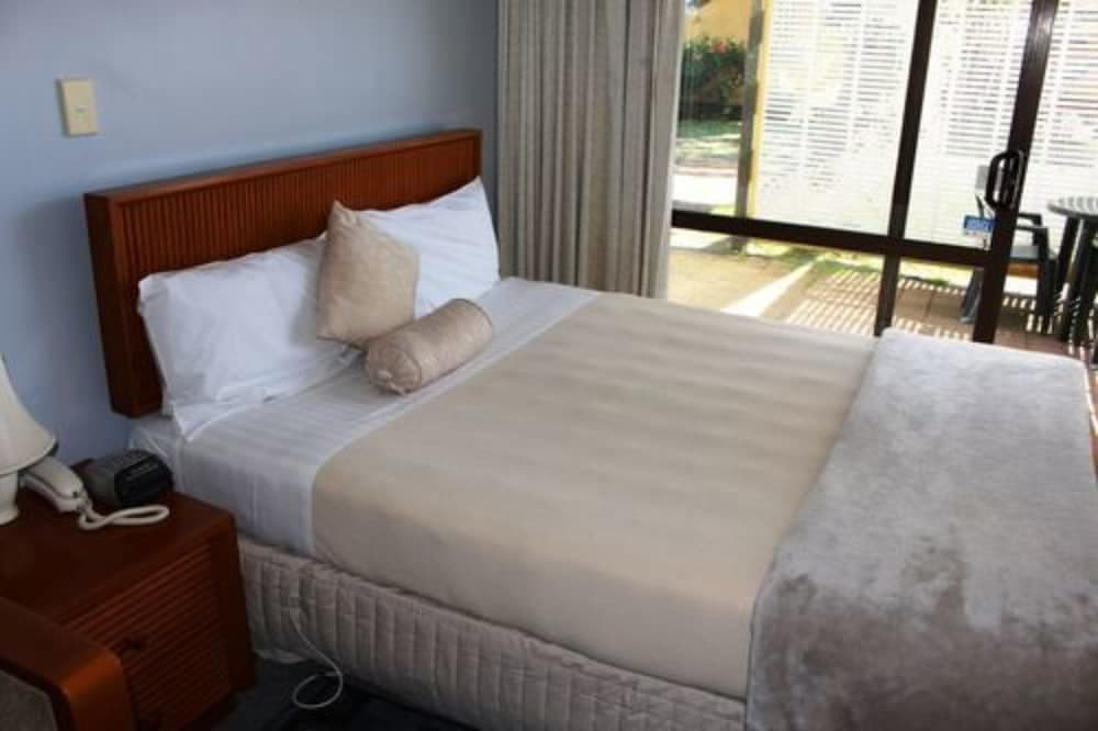 Bucklands Beach Waterfront Motel