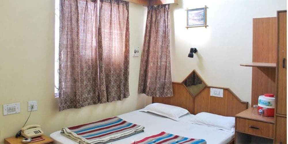 Hotel Bani Park Palace