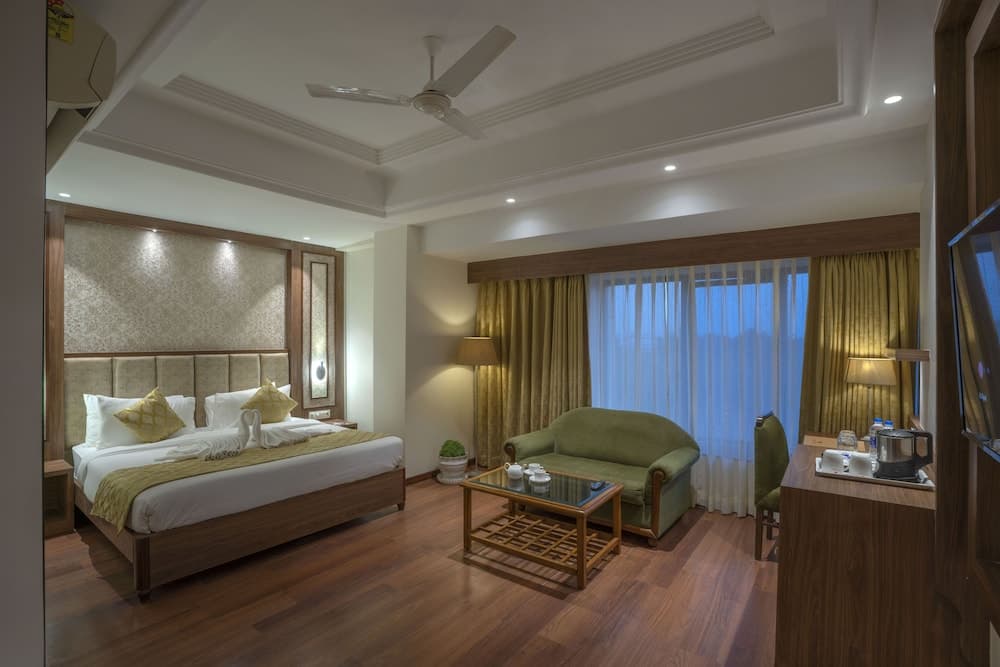 Hotel Shri Ram Excellency