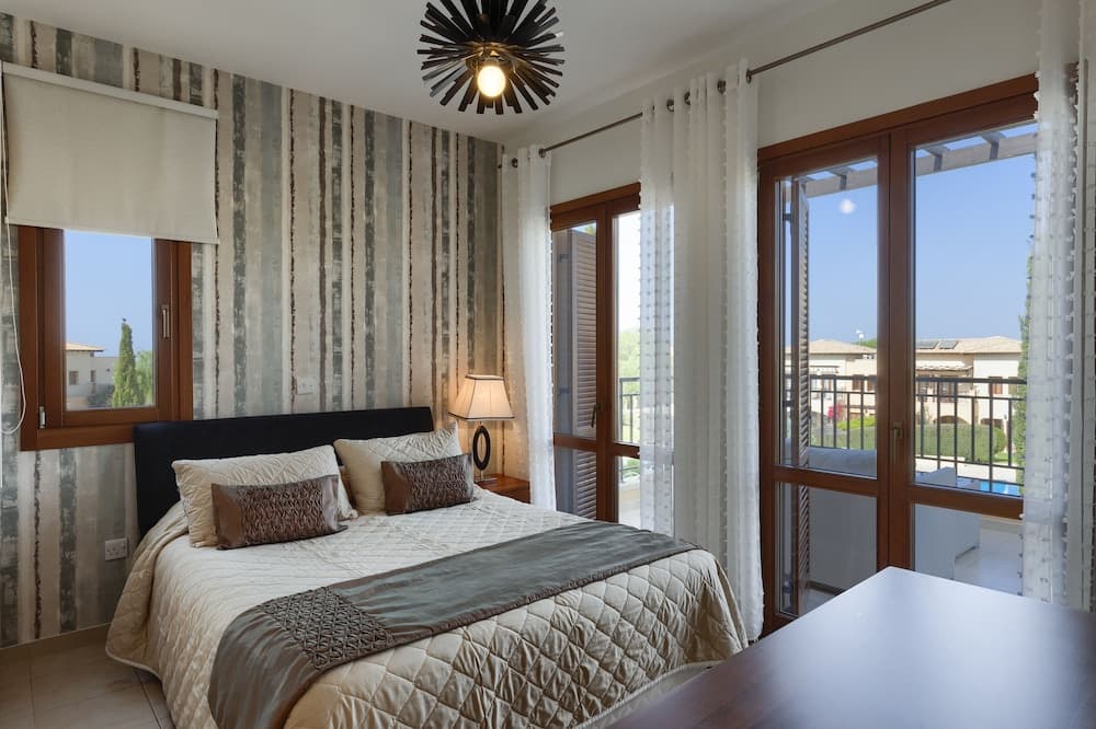 Aphrodite Hills Rentals – Apartments