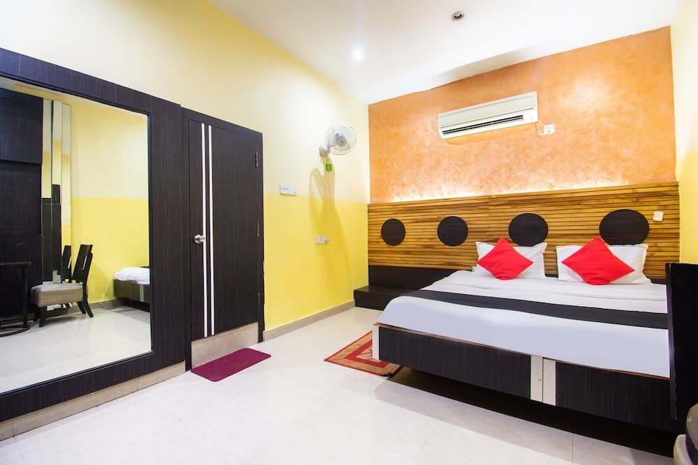 Capital O 1487 Hotel Gardenia