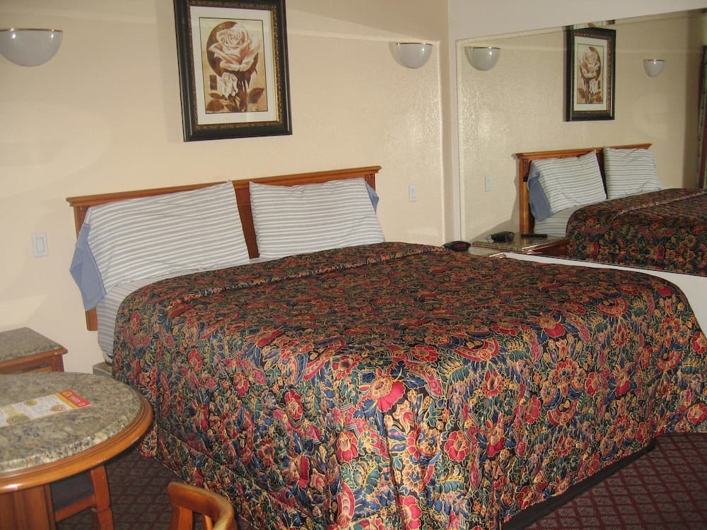 Walls Motel Long Beach