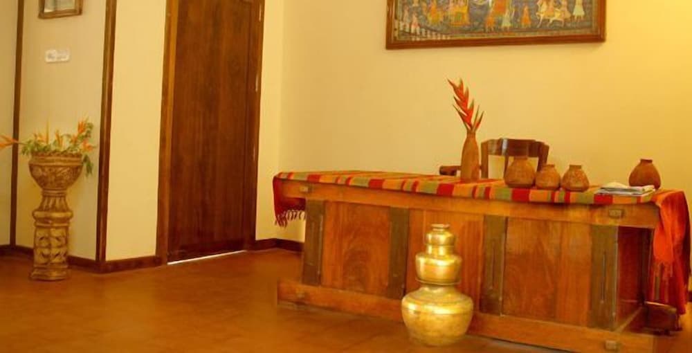 Palmleaves Beach Resort