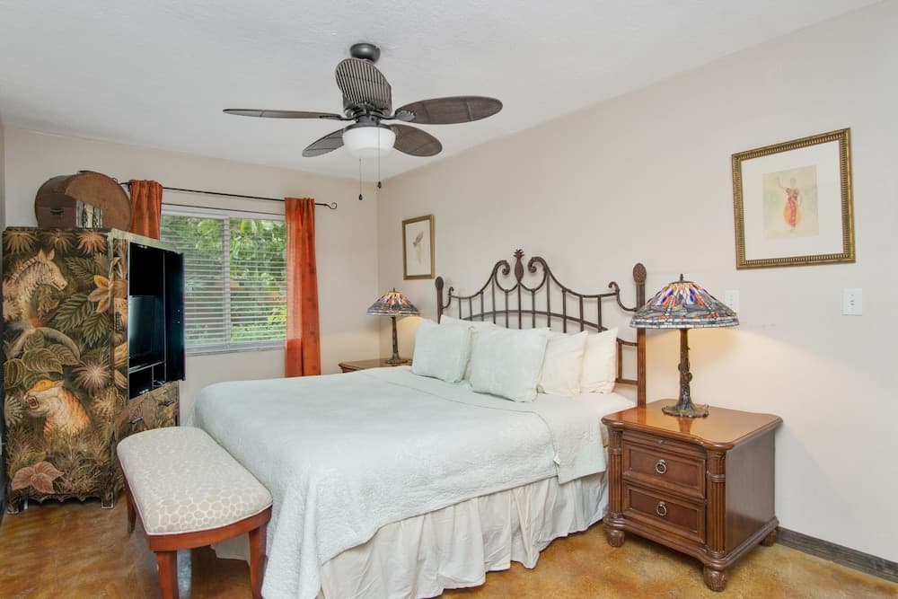 Beach Place Guesthouses