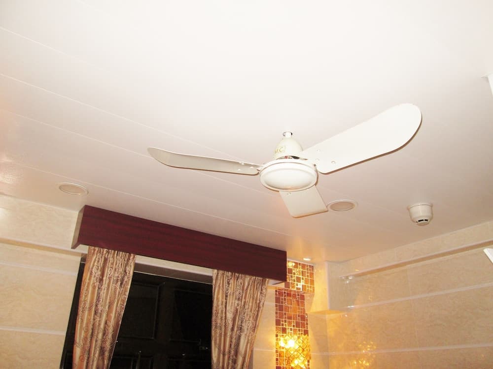 New Peace Guest House - Hong Kong