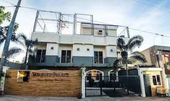 Summer Palace Hotspring Resort