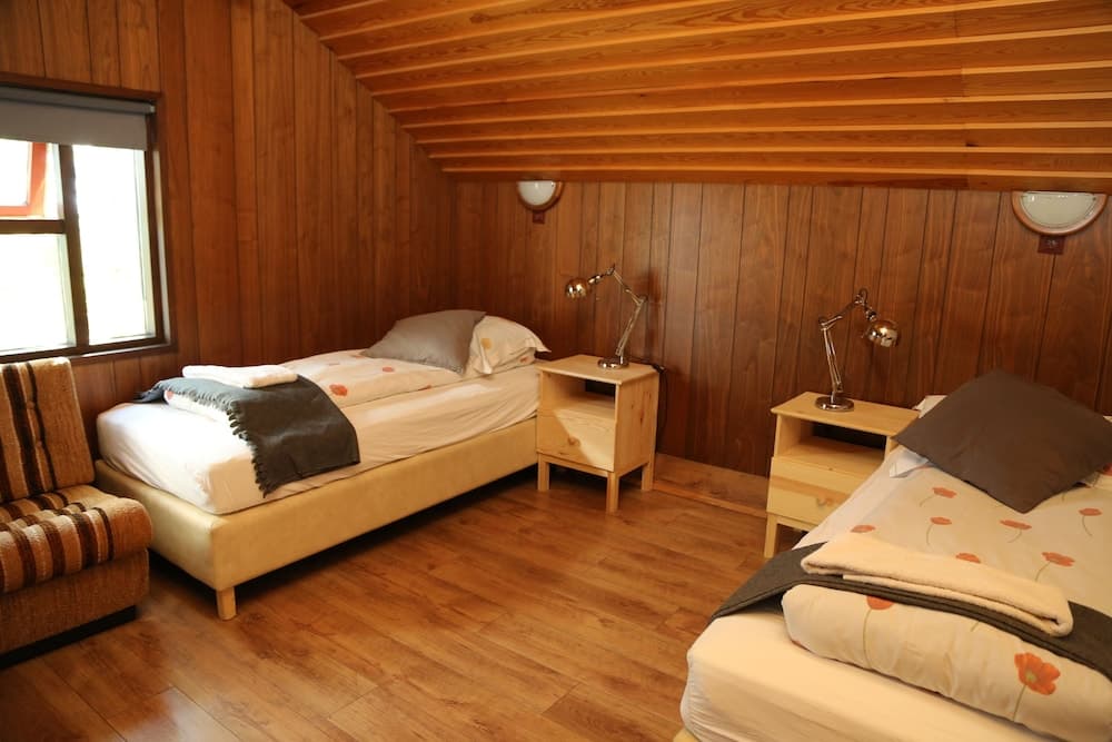 Old Cottage - Reynivellir II