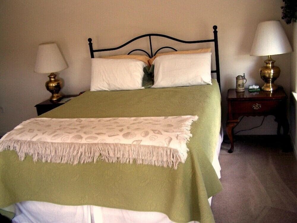 The Baywood Bed & Breakfast
