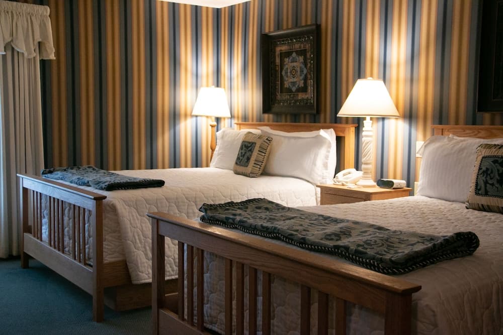 Essenhaus Inn & Conference Center