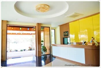 Chaophaya Thara Riverside