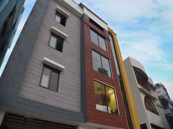 OYO 14798 Radha Swami Guest House