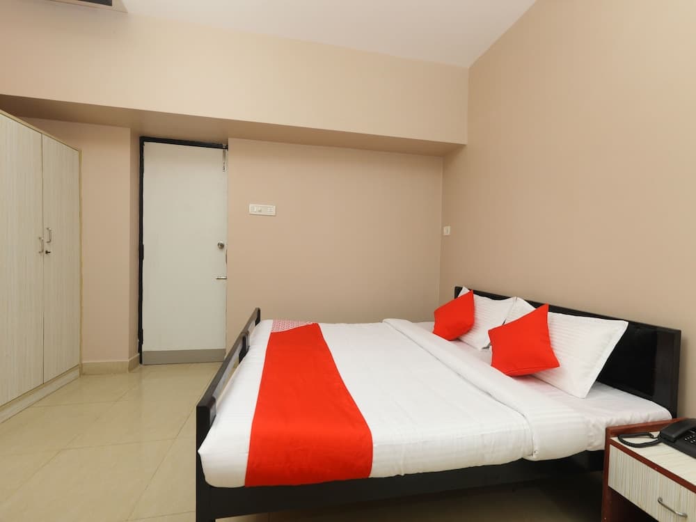 OYO 15796 The Haven Service Aparments