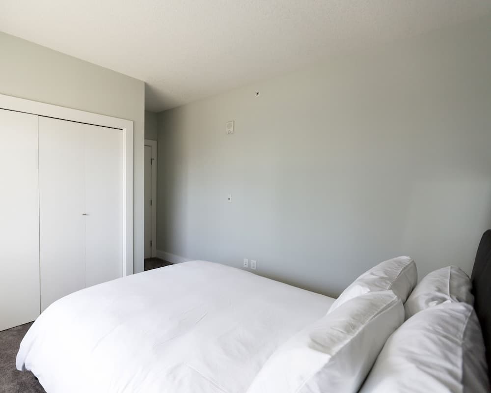 Icon 2 Apartments by Corporate Stays