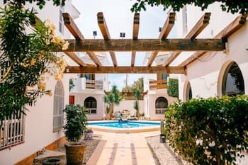 Villa Relax 2 by Kivoya