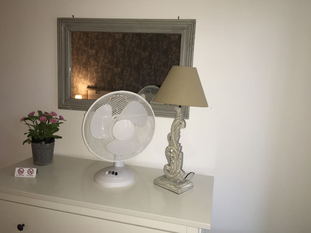 Moulin du Fontcourt Riverside Apartment