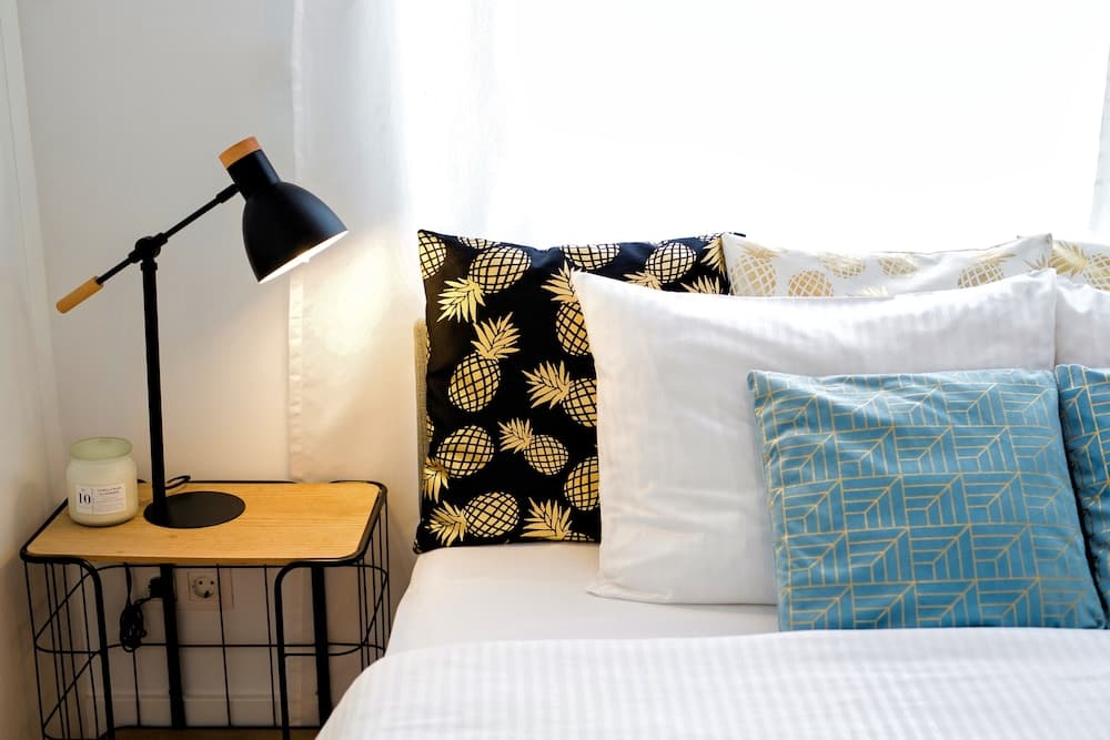 Industrial Lisbon Apartment - Adults Only