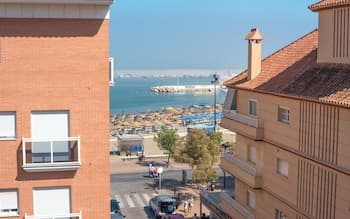 Calle Elcano | 4  Pax | Second Line | 1447-AW