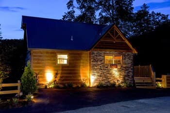 Grin Inn Bear It - 2 Bedrooms, 2 Baths, Sleeps 6 Home by Redawning