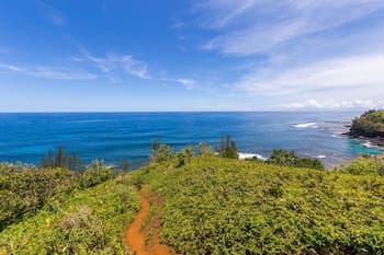 Ali'i Kai 2201 2 Bedroom Condo by Redawning