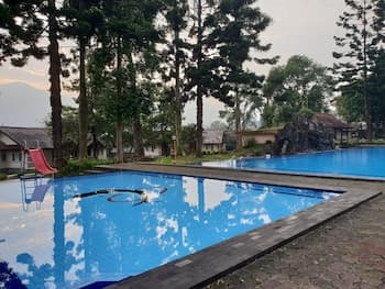 Cisarua Indah Cottage