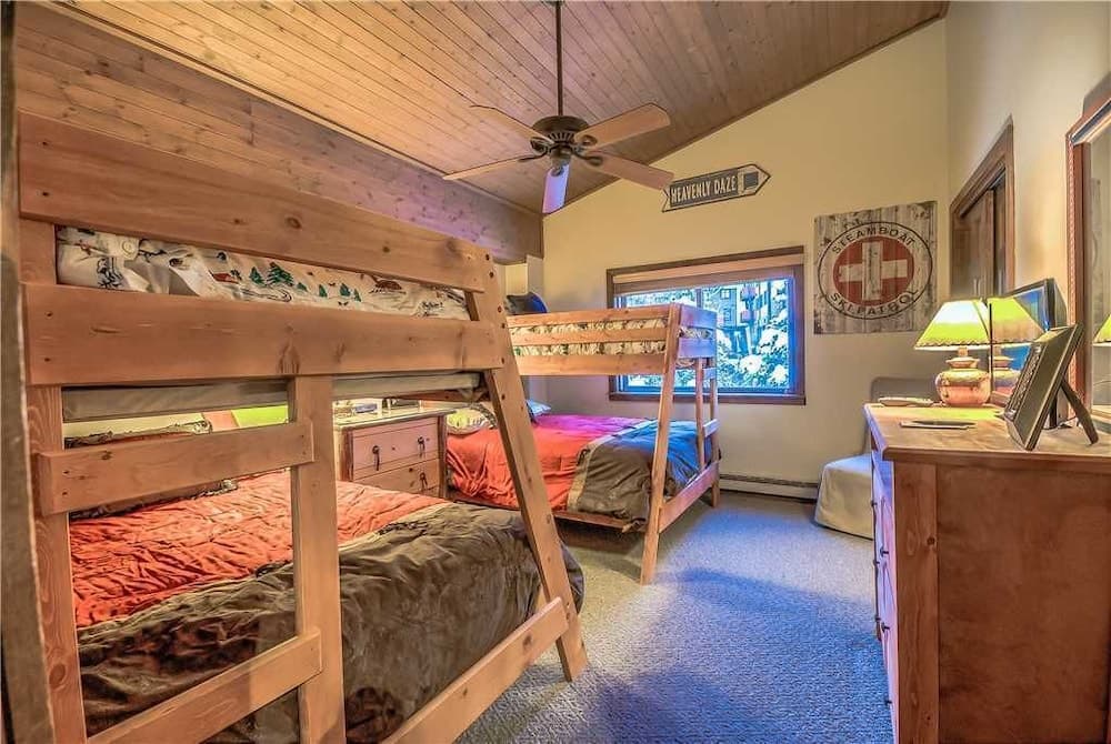 Dulany At Gondola 406