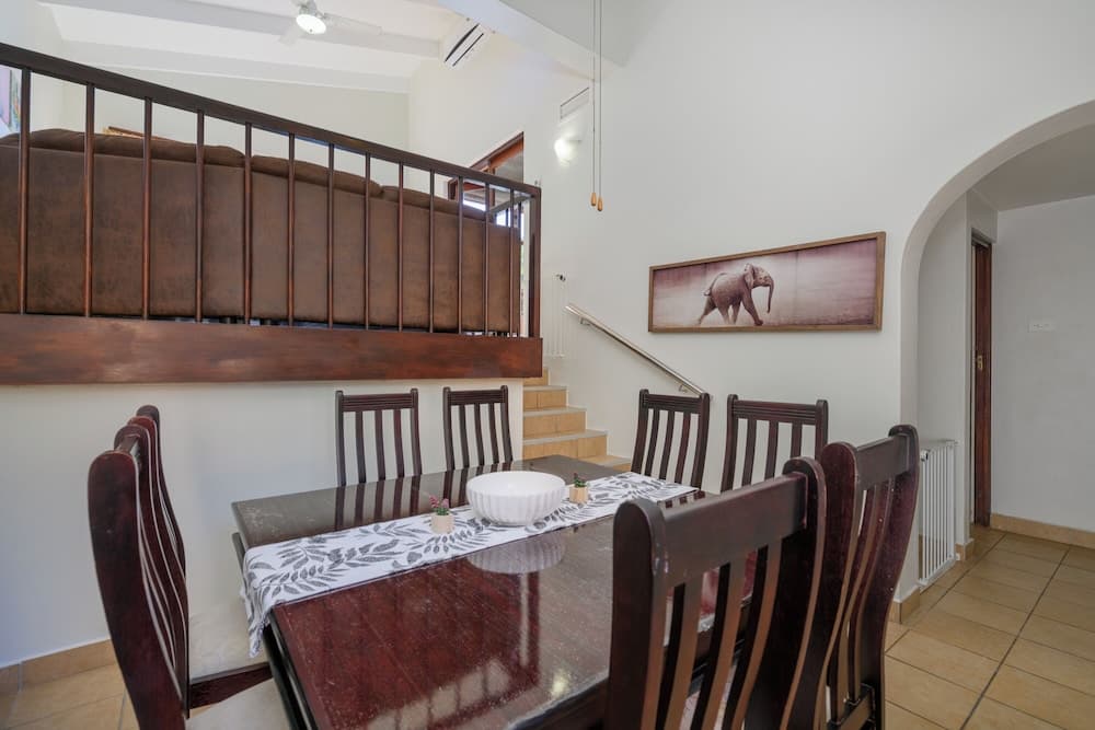 San Lameer Villa Rentals 2816