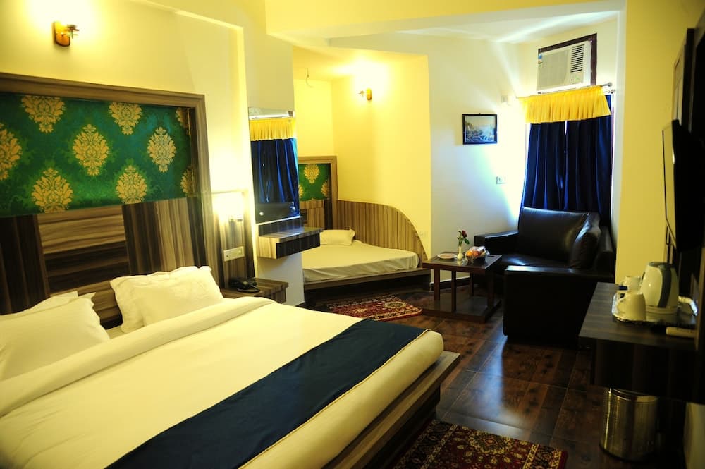 Jassritha Premier Grand Sharan