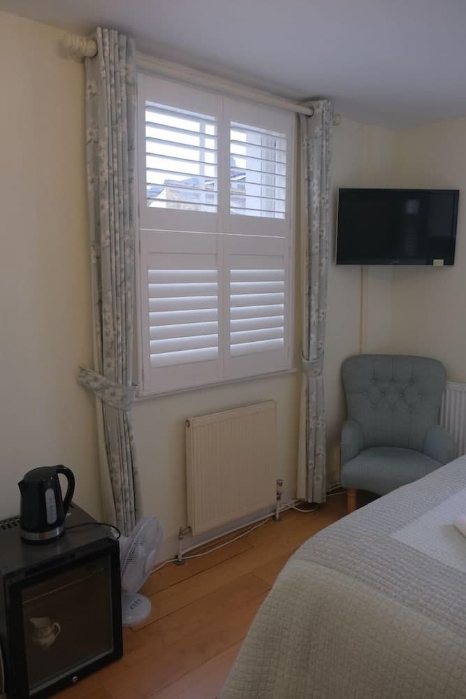 Goodenough Guesthouse