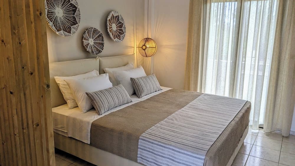 Villa Karina - Near Achladies Beach