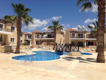 Sirena Sunrise Prestige Apartments