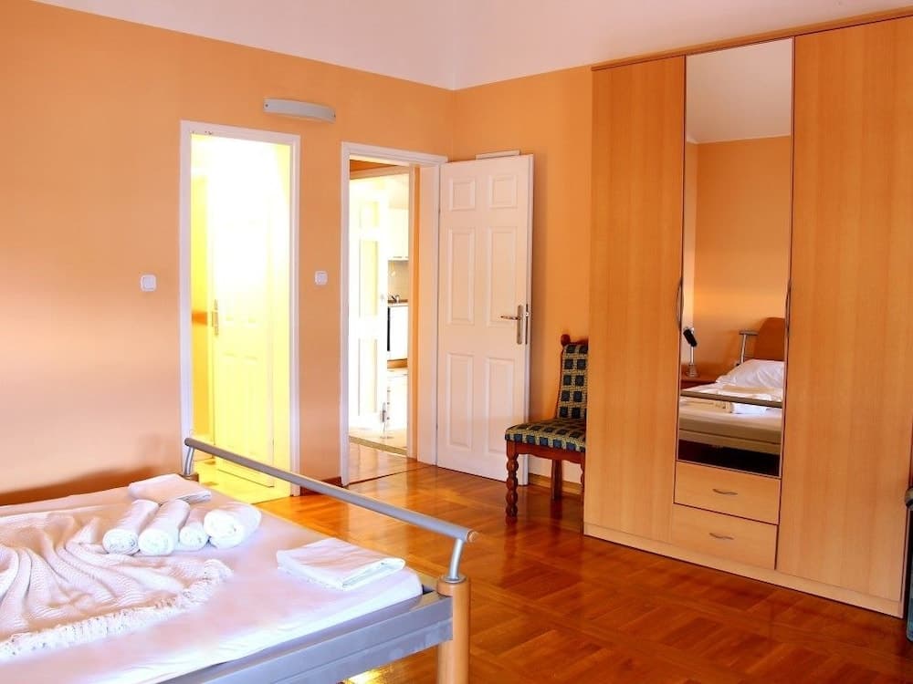 Oaza Apartmani Primosten