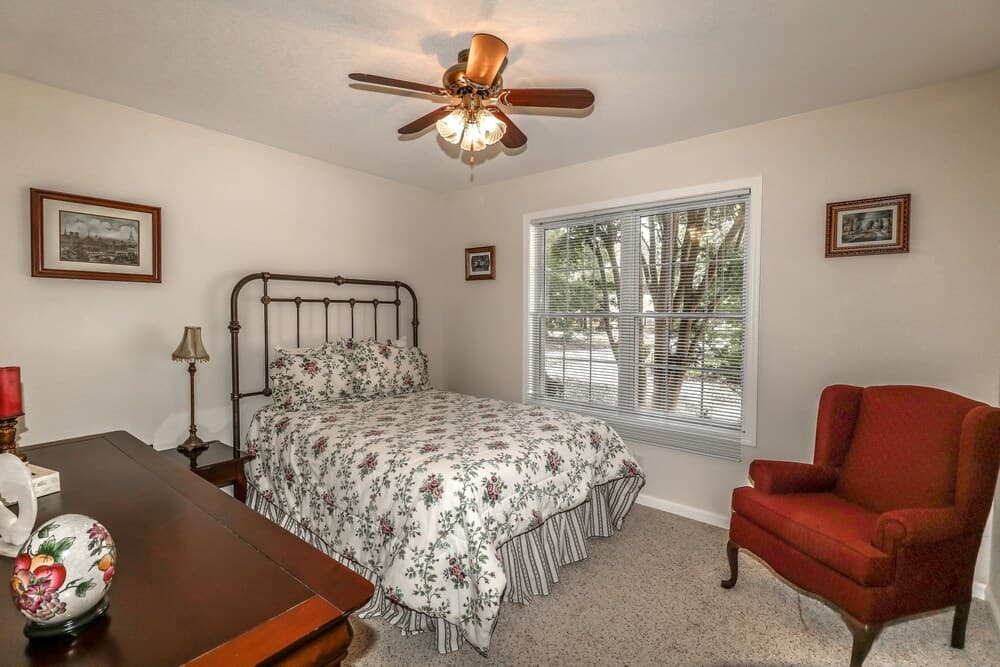 Golfview Home With Spacious Picnic Area - Unit 0944 by Redawning