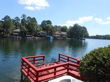Lakefront Home With BBQ on the Deck - Unit 0404 by Redawning