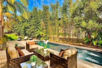 Tropical 5BR La Jolla Retreat by NamaStay