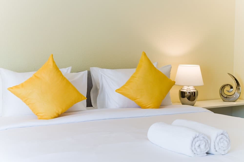 Sunset View Luxury Pool Villa