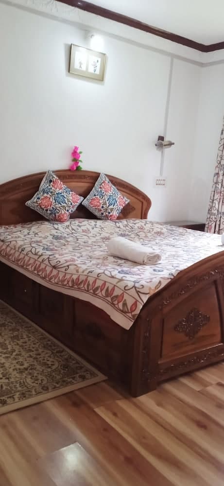 Magic Himalayan Cottage