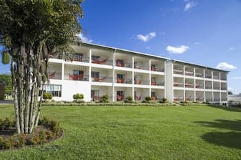 Hotel Montserrat Plaza