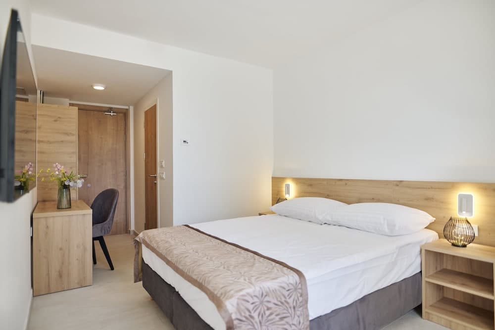 Colentum Resort Murter