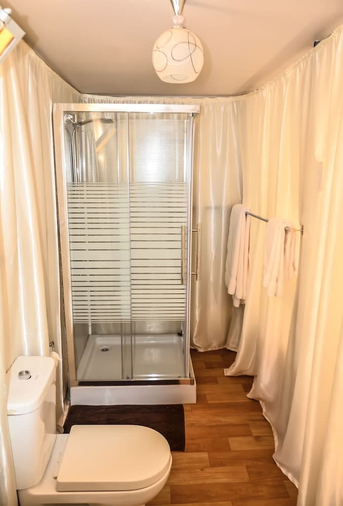 Space Village Luxury Camp