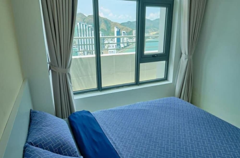 Beach Front Apartments Nha Trang